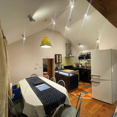 C Farmhouse Accommodation Alne Esterno foto