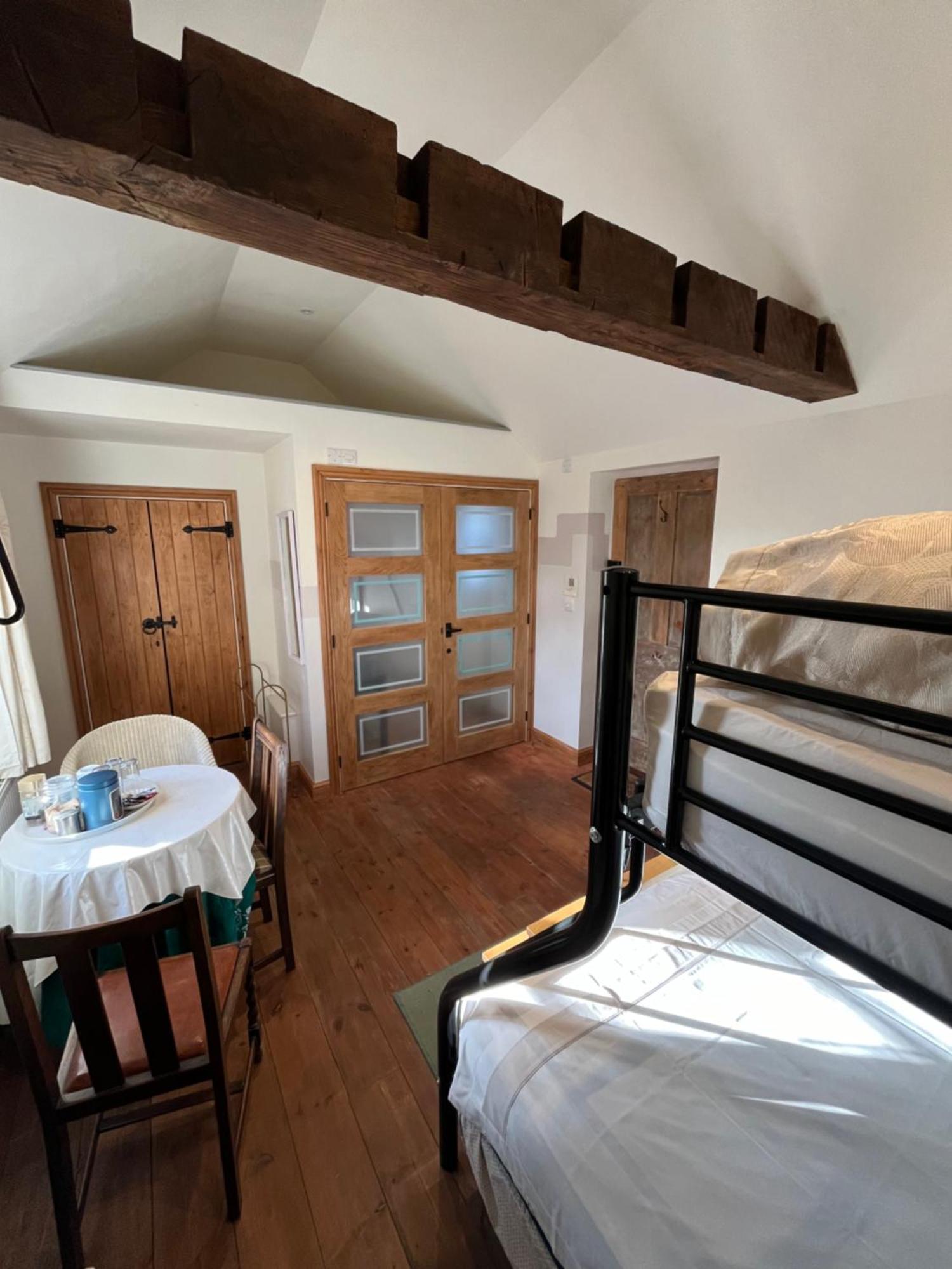 C Farmhouse Accommodation Alne Esterno foto