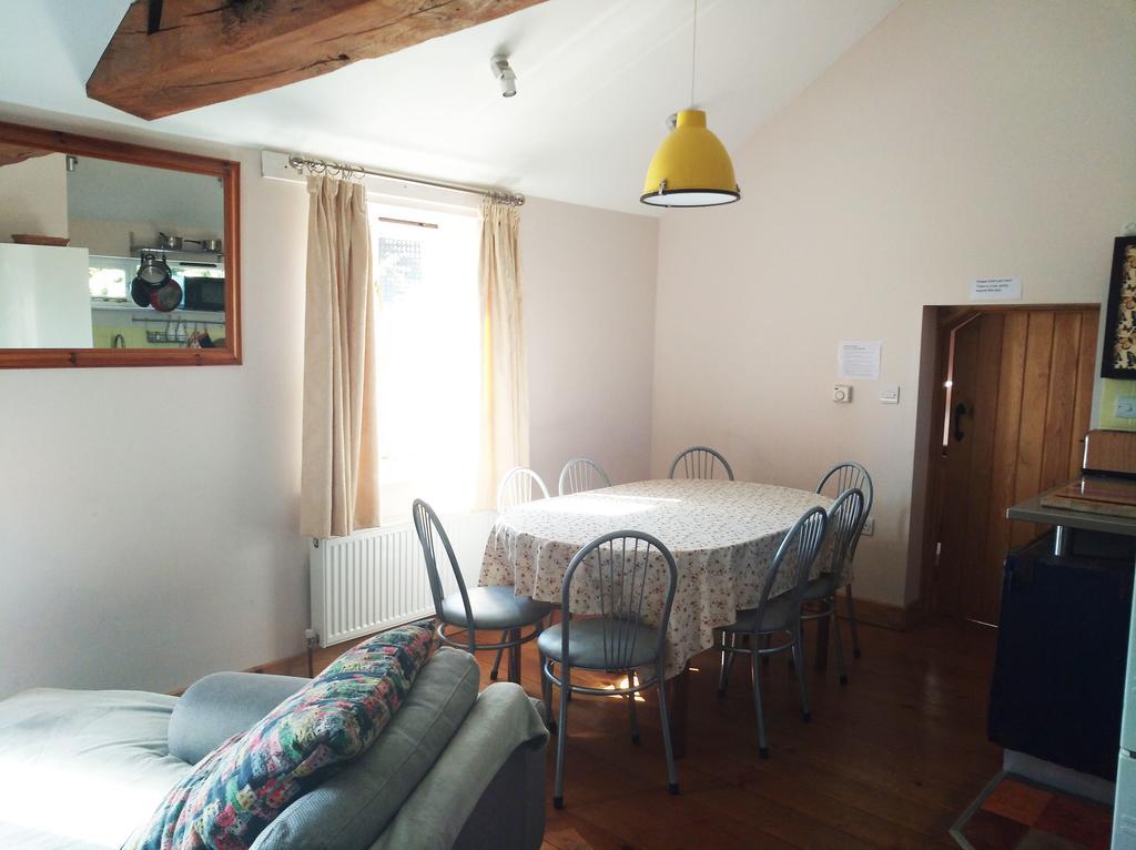 C Farmhouse Accommodation Alne Esterno foto